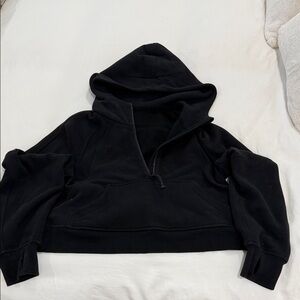 lululemon cropped black scuba hoodie